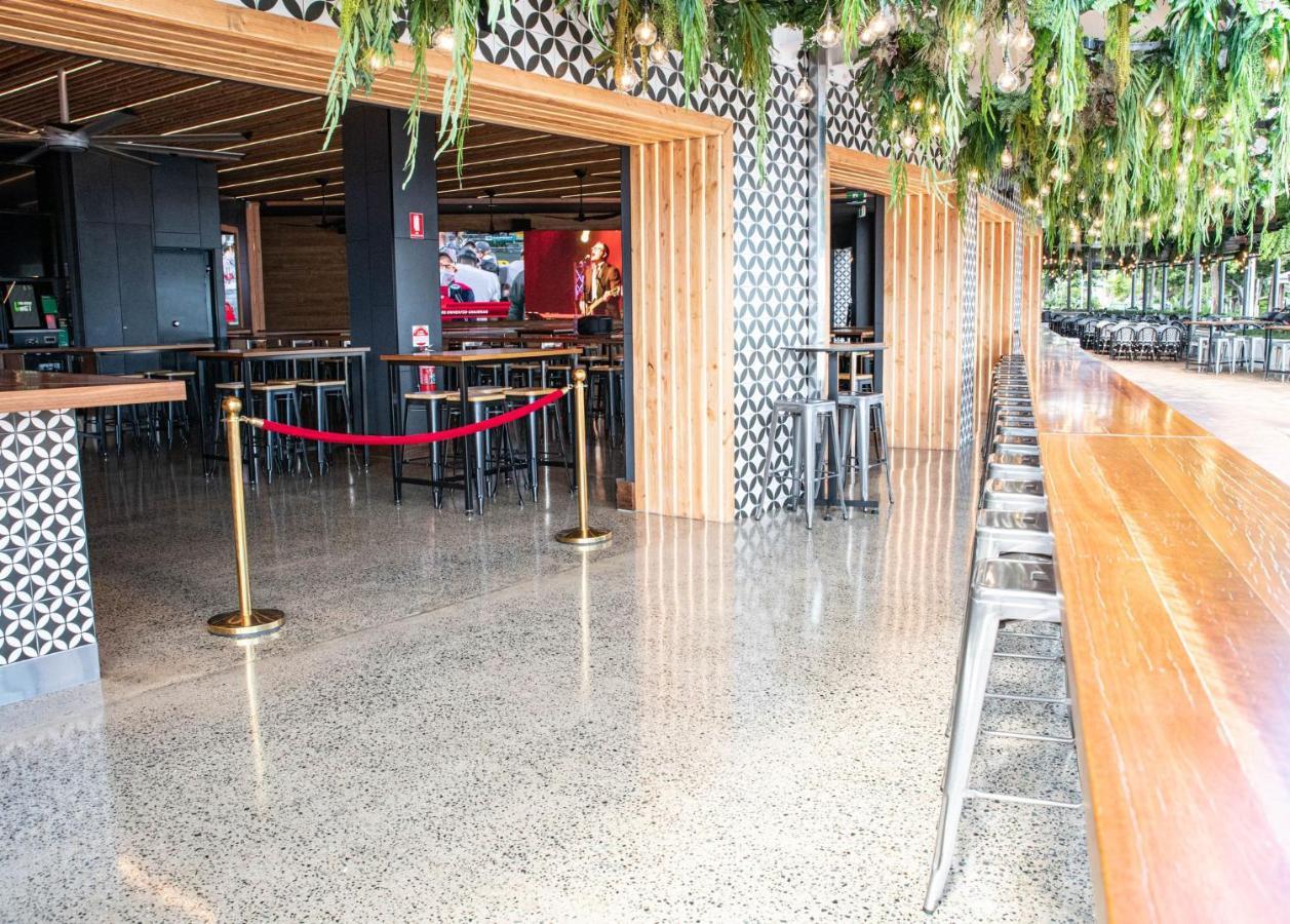 Airlie Beach Hotel Ngoại thất bức ảnh