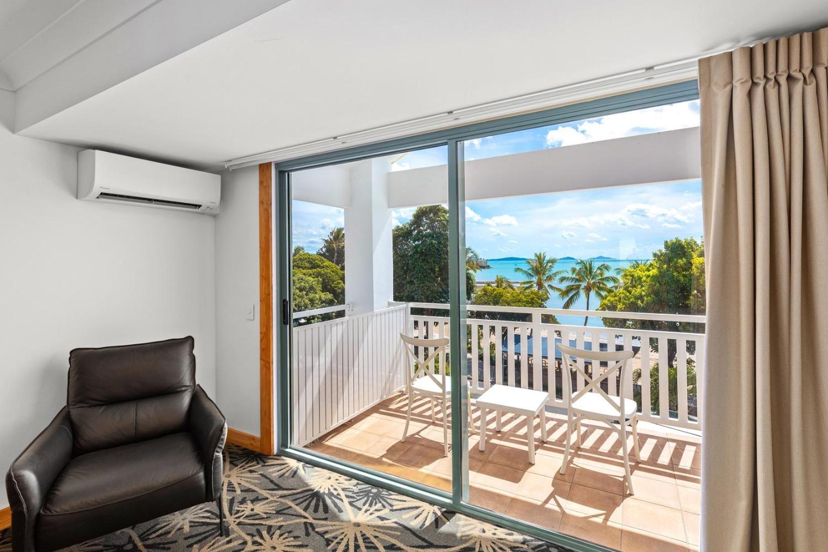 Airlie Beach Hotel Phòng bức ảnh